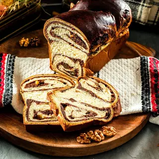 Cozonac cu Nuca