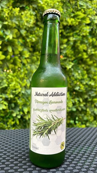 ნატურალური ლიმონათი ტარხუნის 330მლ