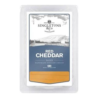 Сир Чеддер червоний нарізка SINGLETONS&CO
