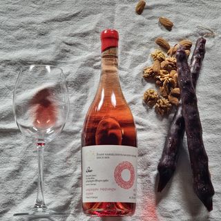 ქვევრის ღვინის მარანი - ვარდისფერი რქაწითელი