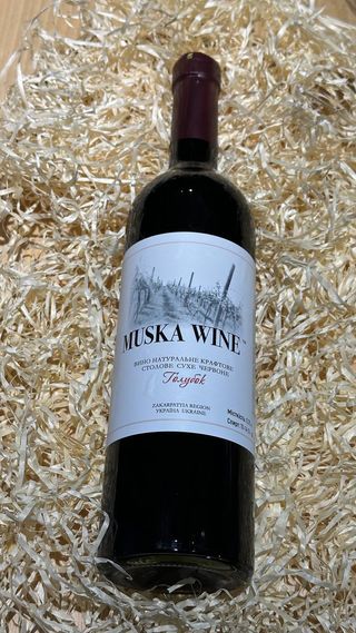 Вино MUSKA VINE Голубок Сухе Червоне 2025 рік (Закарпаття)