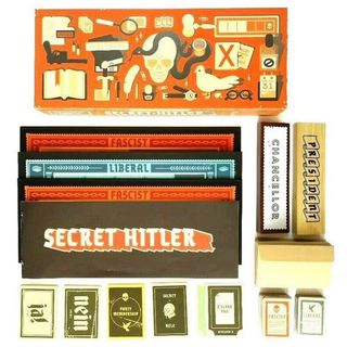 სეკრეტ ჰიტლერი