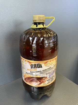 Лящ медовий пляшка 1,5 л