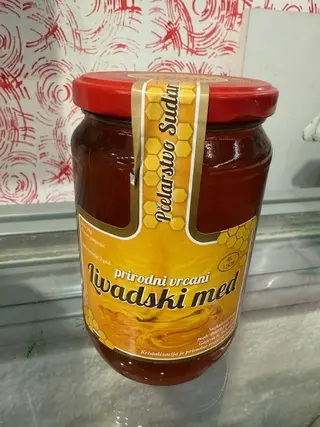 MED LIVADSKI VELIKI