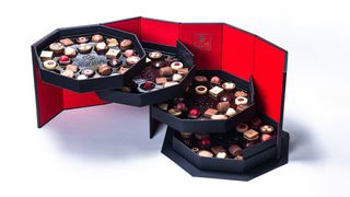 ADORE CILINDAR KUTIJA ZA PRALINE MIX 1.5KG