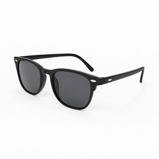Lunettes de soleil noires classiques