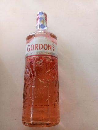 Gordon's Premium Pink Gin, 700ml
