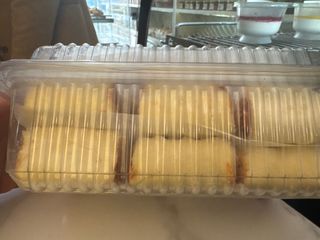 Mini pain saucisse 20 pièces surgelées