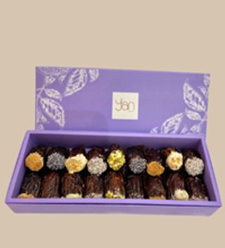 BOITE 16 PIECE DATTES FARCIES