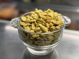 Арахіс сметана зелень