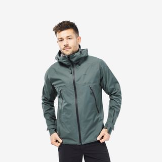Chaqueta impermeable montaña y trekking Hombre Quechua MH500.M Verde
