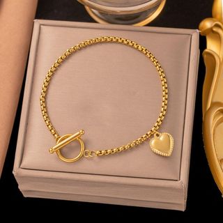 ოქროსფერი გულის ჯაჭვი / Golden Heart Chain