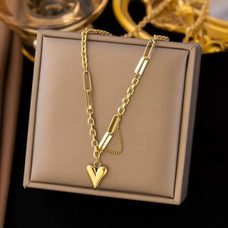 მკვეთრი გულის ჯაჭვის ყელსაბამი / Bold Heart Chain Necklace