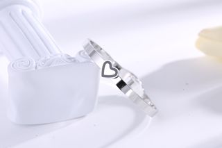 ვერცხლისფერი გულის სამაჯური / Silver Heart Bracelet