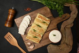 Млинці З Бринзою Та Зеленню