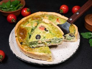 Кіш З Лососем Та Шпинатом