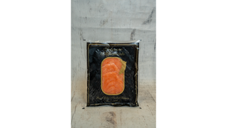 Dimljeni losos slajs