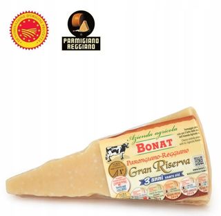 Parmezan (Parmigiano-Regiano) 3-letni DOP Oryginalny Włoski, idealny do doprawiania potraw ale również na deskę serów 300g