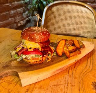 ბეკონის ბურგერი