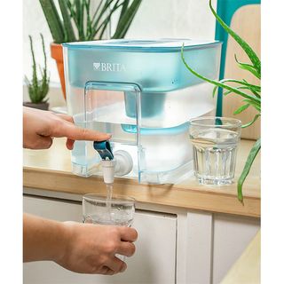 Sistem za prečišćavanje vode BRITA Flow Basic PRO XXL 8.2L+1 Maxtra Pro u setu