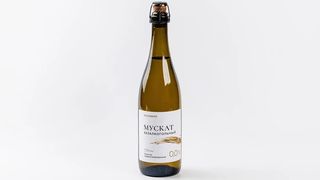 Напиток "Мускат" б/а среднегаз., 750 мл