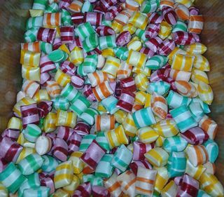 Slatki jagodni bomboni 50gr