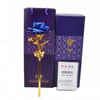 Luksuzni poklon set sa dekorativnom plavom ružom i zlatnom stabljikom u ljubičastoj kutiji