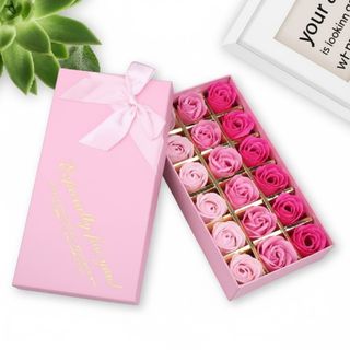 Luksuzni set od 18 dekorativnih ruža sa gradijentom u roze kutiji