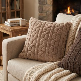 Cuscino arredo cammello jaquard - sherpa 45x45 cm