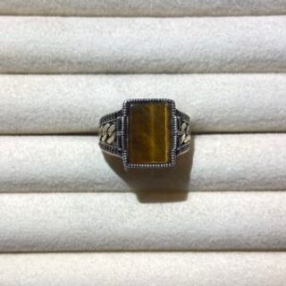 Muški prsten sa mustard žutom pločom u obliku pravougaonika