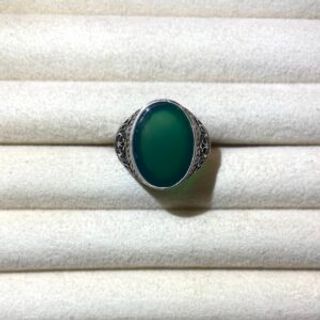 Muški prsten sa zelenim ovalnim krugom 03