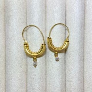 Pozlaćene konavoske naušnice sa biserom