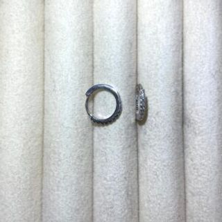 Srebrene manje halke sa cirkonima 01