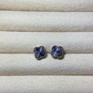 Srebrene naušnice u obliku djeteline velike 001