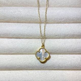 Pozlaćeni lančić bijela djetelina veća 01