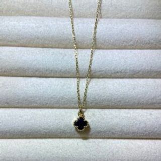 Pozlaćeni lančić crna djetelina manja