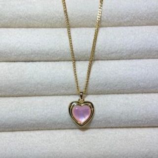 Pozlaćeni lančić rozo srce cirkon