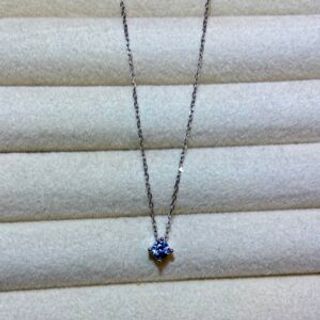 Srebreni lančić provučeni cirkon