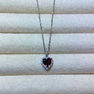 Srebreni lančić srce bordo veći cirkon