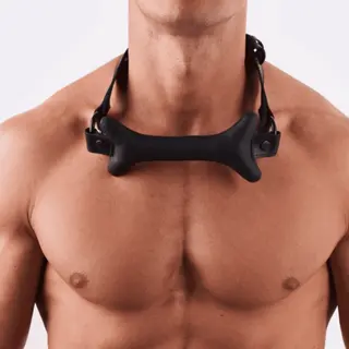 Saxos Skórzany knebel w kształcie kości Leather Bone Gag Black