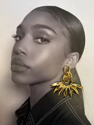 NOIR Darcy earrings