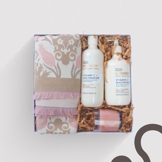 Baylis & Harding Kindness Vitamin C Set, 16.9 fl oz