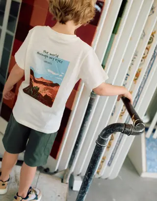 T-shirt de algodão com estampados Lanzarote para menino, bege-claro