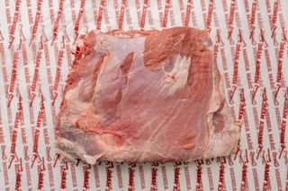 Teleći vrat sa kostima