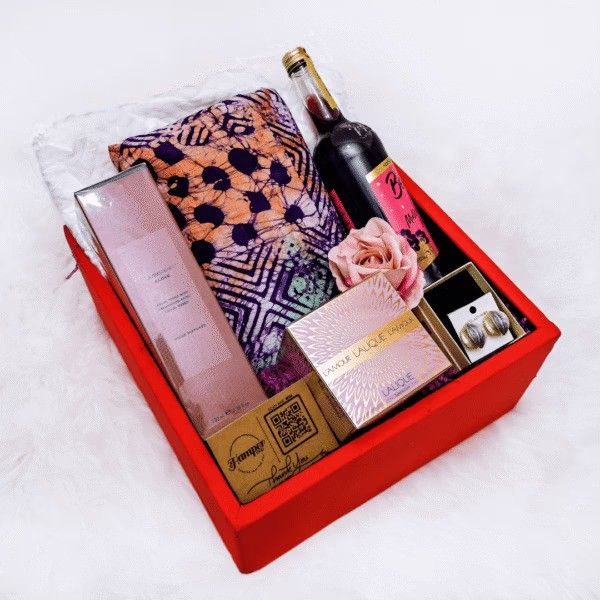 A Heart Warmer Gift Box