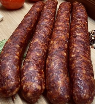 Cârnati porc mangaliță 100g