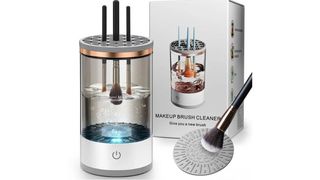 Automatski čistač četkica za šminkanje
