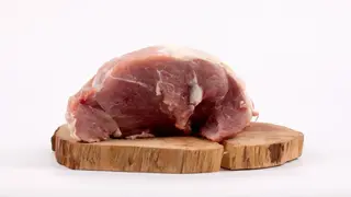 Łopatka wieprzowa bez kości 1KG