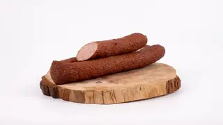 Sława Kiełbasa z gęsiną szt ok. 140 - 200 g