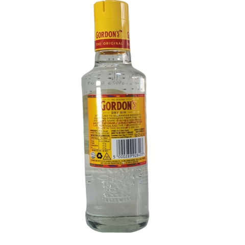 Gordon's Medium Flavoured Dry Gin, 305Ml